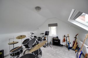 Photo 24- click for photo gallery